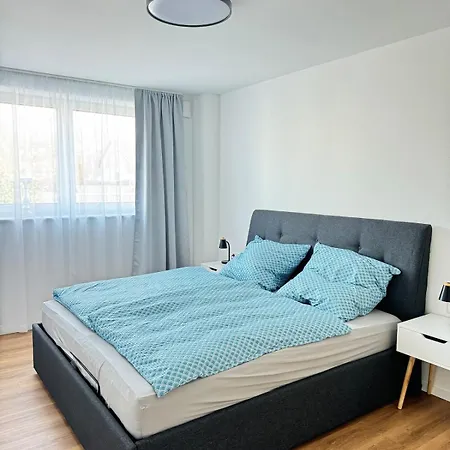 Appartement Neue! Schoene , Helle Familienfreundliche 3 *