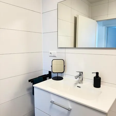 דירה Neue! Schoene , Helle Familienfreundliche 3 Kehl